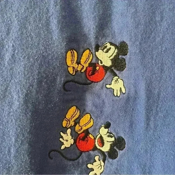 Vintage Disney Mickey Mouse  Embroidered Women’s  T-Shirt Size L Made In USA - Picture 7 of 7
